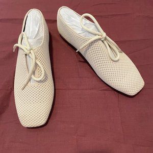 VIVAIA Size EU 40 (US 9) Vanessa Square-Toe Lace-Up Flats Cream Color NEW IN BOX